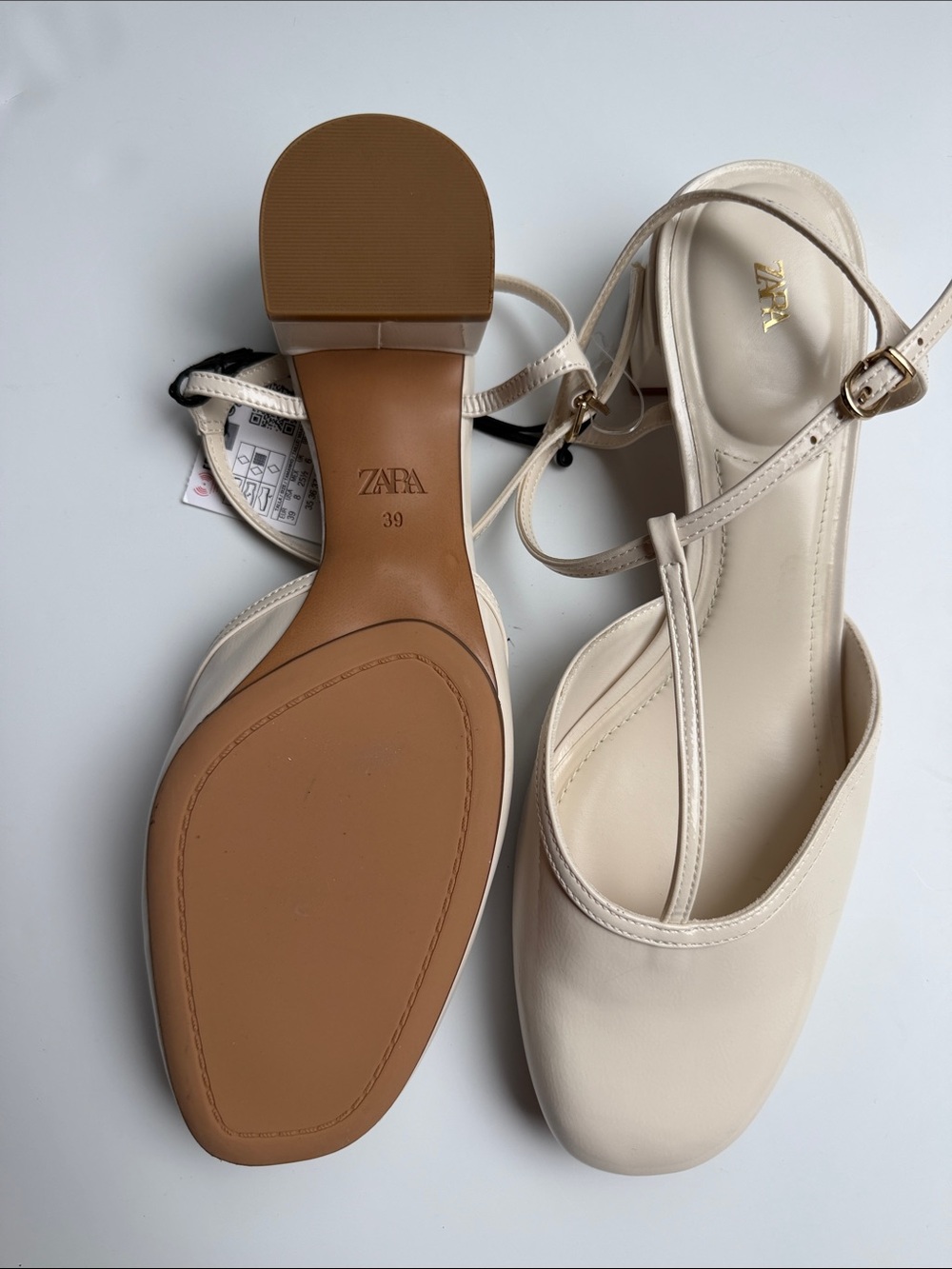 ZARA Cream Patent Leather T-Strap Low Block Heels Size 8 - Picture 6 of 8